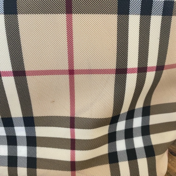 Burberry Tote - Picture 9 of 10